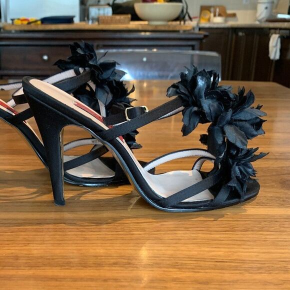 Shoe, Red Carpet by Town Shoes, EUC, sz 7.5, strappy stiletto, Blk satin, flower - Picture 3 of 14
